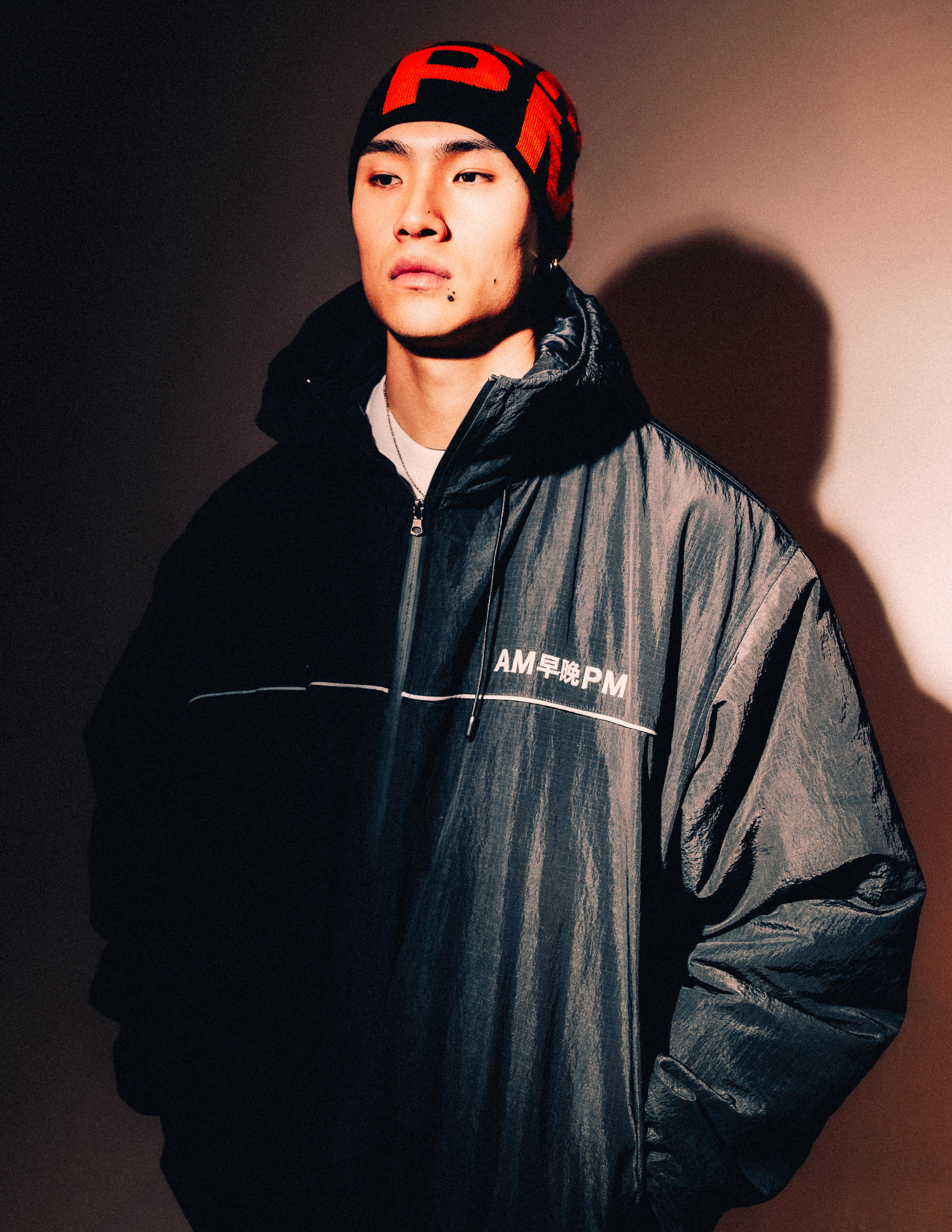 LOGO BEANIE - BLACK/RED